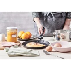 De Buyer Poêle à Crêpe 30 Cm Choc Intense Amovible 8 De Buyer Poêle à Crêpe 30 Cm Choc Intense Amovible -Cuisine À Domicile 111121 3 1 Poele a crepe 30 cm Choc Intense amovible De Buyer