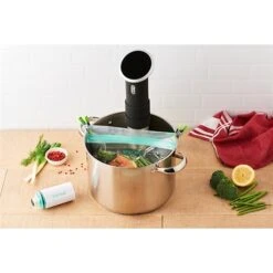 Kit Pompe Et Sacs Sous Vide STOR’EAT F93867 -Cuisine À Domicile 606062 3 3 Kit pompe et sacs sous vide STOR EAT F93867 Mastrad