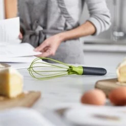 Joseph Joseph Fouet 2 En 1 En Silicone 28 Cm -Cuisine À Domicile 613029 3 1 Fouet 2 en 1 en silicone 28 cm Joseph Joseph