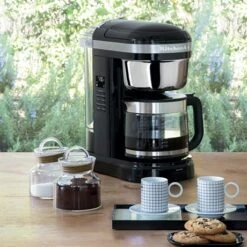KitchenAid Machine à Café électrique Onyx 1,7 L 1100 W 5KCM1209EOB -Cuisine À Domicile 700028 3 1 Machine a cafe electrique onyx 1 7 L 1100 W 5KCM1209EOB Kitchenaid