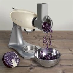 Smeg Tranchoir Et Râpe à Cylindres SMSG01 Pour Robot Sur Socle -Cuisine À Domicile 720058 4 1 Tranchoir et rape a cylindres SMSG01 pour robot sur socle Smeg