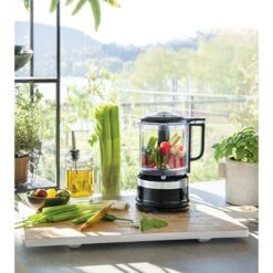 KitchenAid Robot Hachoir 1,2 L Noir Onyx 5KFC0516EOB 9 KitchenAid Robot Hachoir 1,2 L Noir Onyx 5KFC0516EOB -Cuisine À Domicile 761008 4 2 Robot hachoir 1 2 L noir Onyx 5KFC0516EOB Kitchenaid